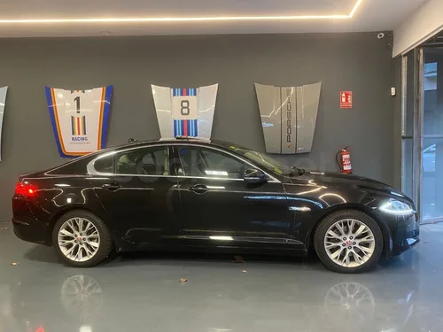 JAGUAR XF 2.2 Diesel Premium Luxury
