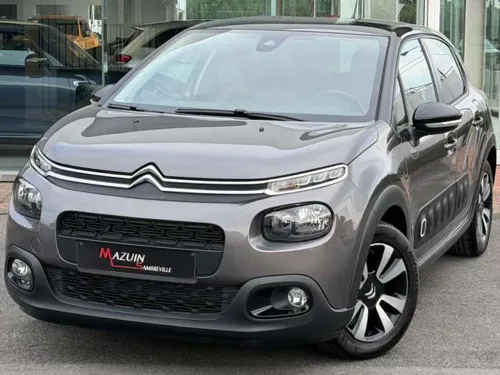 Citroen C3 1.2i Essense * 23.800 Km * Cuir * Caméra * CarPlay *