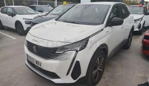 PEUGEOT 3008 Hybrid 225 eEAT8 Active Pack