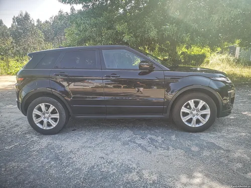 Land Rover Evoque 2.0 TD4 SE DYNAMIC - "NACIONAL - C/ GARANTIA" - "Distribuição Mudada" - "Classe 1 Port." -
