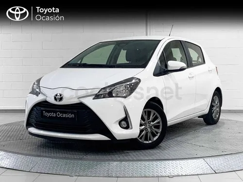 TOYOTA Yaris 1.0 70 Business