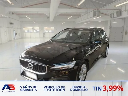 VOLVO V60 2.0 B4 D Momentum Auto