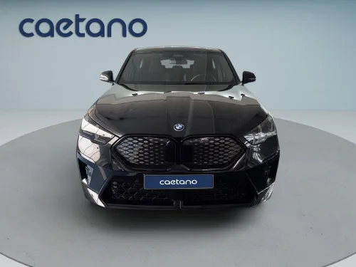 BMW iX2 eDrive20