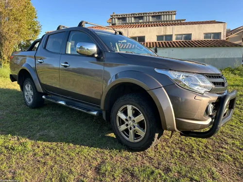 Mitsubishi L200 2.4 Di D 4x4