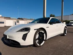 Porsche Taycan 79 kWh