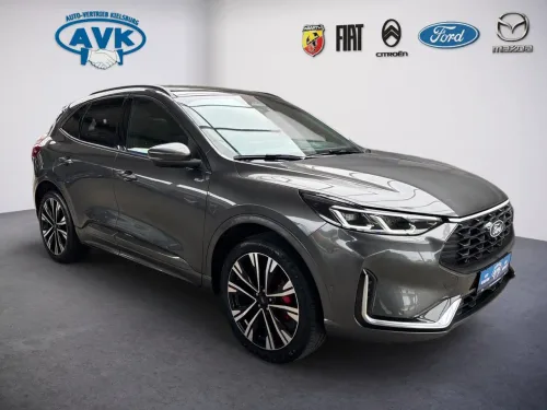 Ford Kuga Plug-In Hybrid ST-Line X mit AHK