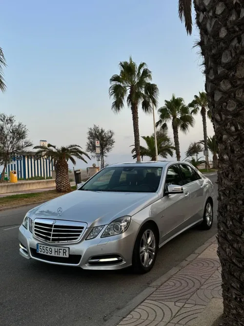 MERCEDES Clase E E 220CDI BE Avantgarde Aut.