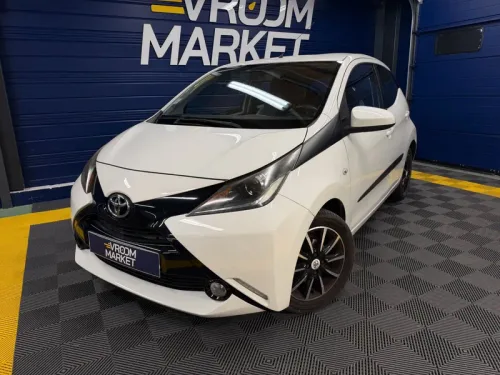 TOYOTA Aygo 1.0 69ch x-clusiv - Faible kilométrage - 2015 - 129 900 km