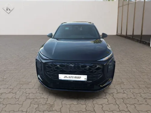 Audi Q3 e-hybrid 272ch S-Line S-Tronic 6 - DISPONIBLE SOUS 7 JOURS