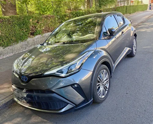 Toyota C-HR Hybrid 1.8i VVT-i C-Hic E-CVT Bi-Tone