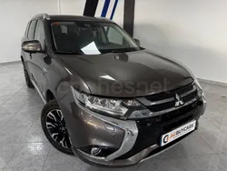 MITSUBISHI Outlander 2.0 PHEV Kaiteki Auto 4WD