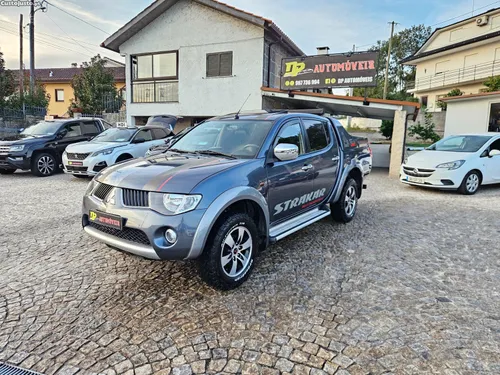 Mitsubishi L200 DI-D 2.5 Sport 4WD