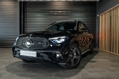 Mercedes-Benz GLC / 300d – 2024 / AMG LINE / TOIT OUVRANT / LED / ATTELAGE / CAMÉRA 360° / BURMESTER / SIÈGES MASSANTS / AIRMATIC