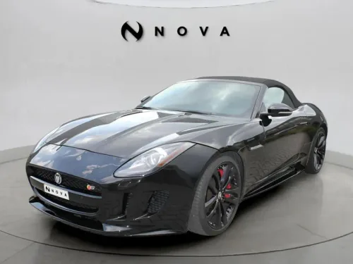Jaguar F-Type Cabriolet V8 R • 550 ch Cuir blanc