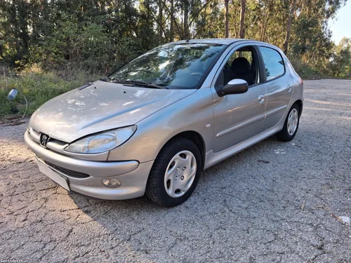 Peugeot 206 1.1 Bom Estado
