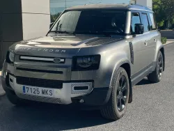 Land Rover Defender 110 3.0D l6 MHEV SE AWD Aut. 250