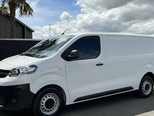 Opel Vivaro L2 H1 3 PLACES 2.0 CDTI 145 Ch TVA APPARENTE