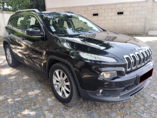 Jeep Cherokee 2.0 MJD LONGITUDE - NACIONAL - C/ GARANTIA - "C/ Gancho de Reboque" -