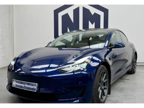 TESLA MODEL 3 RWD Standard Range Plus