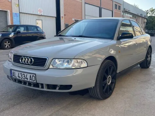 Audi A4 A4 1.8 Turbo