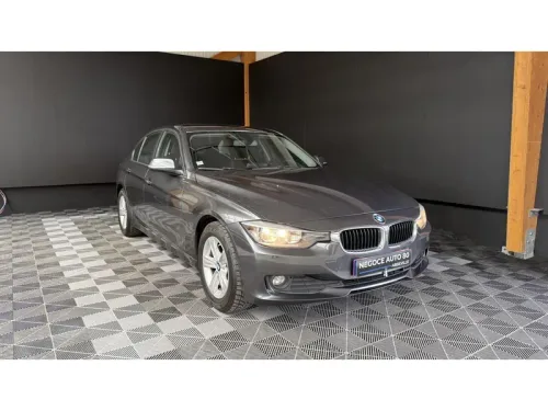 BMW SERIE 3 318d Lounge BERLINE F30 F80 318d