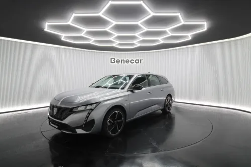 Peugeot e-308 SW Style Elétrico 156cv