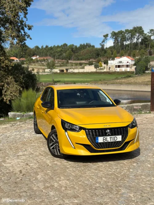 Peugeot 208 PureTech 100 Allure