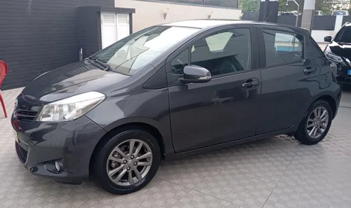 Toyota Yaris Active