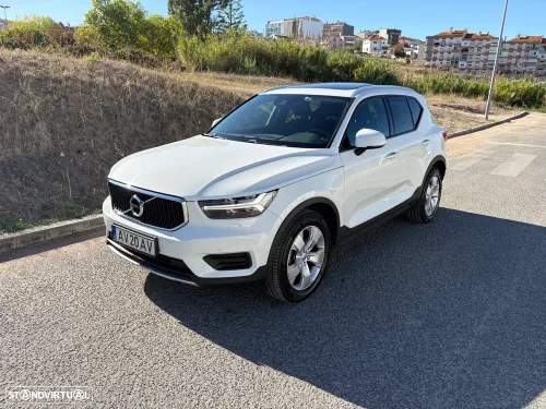 Volvo XC 40 T3 Momentum