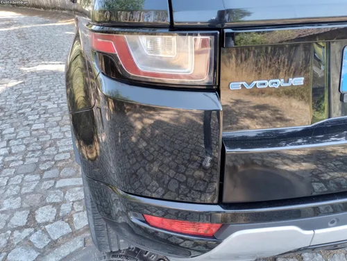Land Rover Evoque 2.0 TD4 SE DYNAMIC - "NACIONAL - C/ GARANTIA" - "Distribuição Mudada" - "Classe 1 Port."