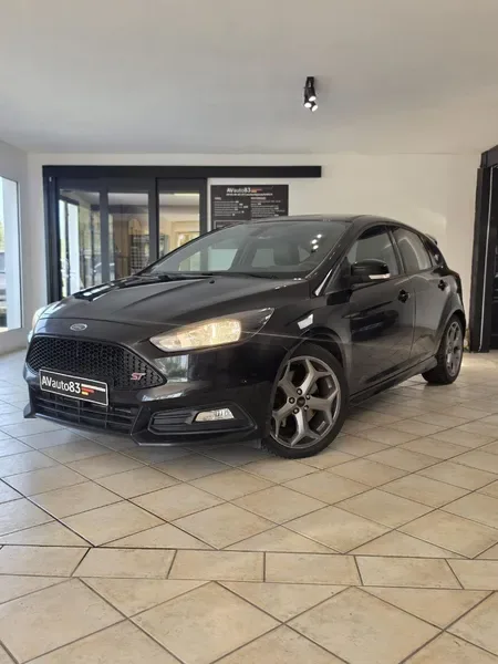 FORD FOCUS ST III 2.0 TDCI 185 CH 2017- Révision complète - CT OK - Garantie 12 mois ou 15000km