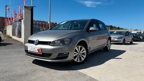 À VENDRE : Volkswagen Golf 7 – 1.6 TDI 110ch BlueMotion Technology FAP Lounge DSG7 2015