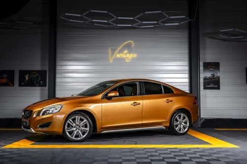 VOLVO S60 T6 AWD - 3.0 L6 304 - BVA - Xénium - Toit ouvrant