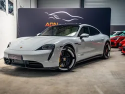 Porsche Taycan TURBO S 761cv Electric Phase 1