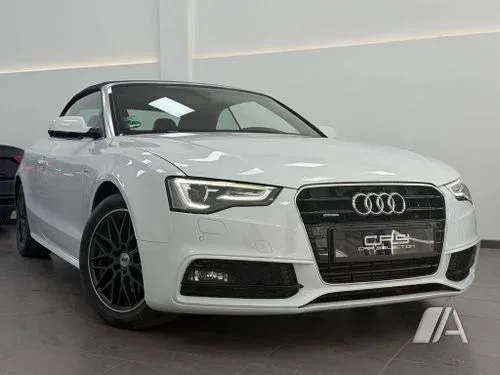 AUDI A5 A5 Cabrio 2.0 TFSI quattro S-Tronic 211