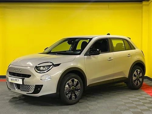 Fiat 600 1,2 HYBRID TURBO 145CH EDCT6 / PACK CONFORT / ADML