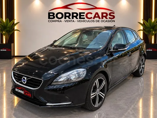VOLVO V40 1.6 D2 Kinetic