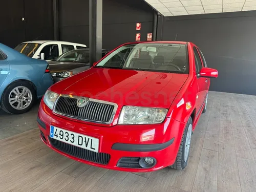 SKODA Fabia 1.4 16v Young