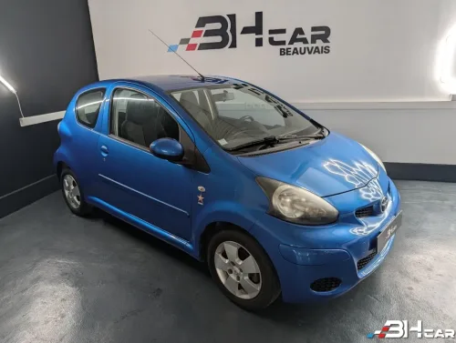Toyota Aygo 1.0 VVTI 70 VIRGIN-RADIO