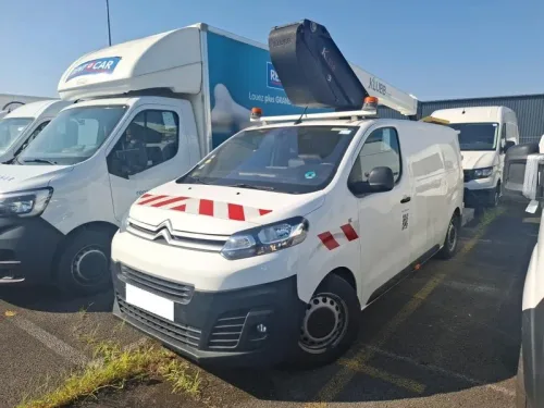 17000 hors taxes - citroen jumpy nacelle iii 2.0 fourgon taille m bluehdi 145 s&s bvm6 drive