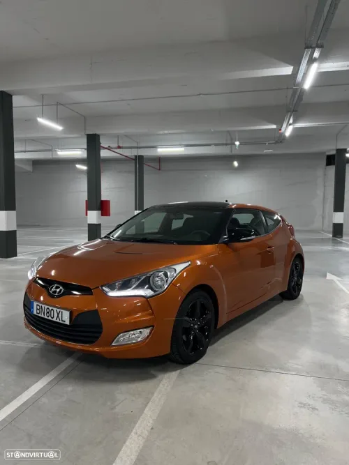 Hyundai Veloster