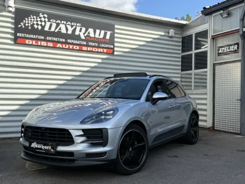 Porsche Macan SPORT DESIGN/EXCLUSIVE/2.0L 245 *TOE*ATTELAGE*PACK + CHRONO...