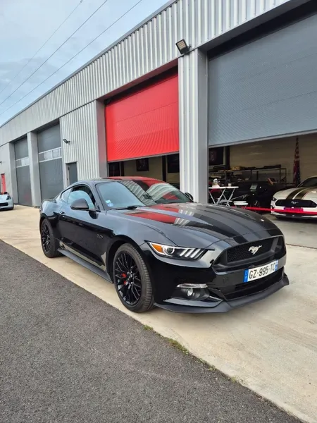Ford Mustang GT V8 5L 421ch 2016