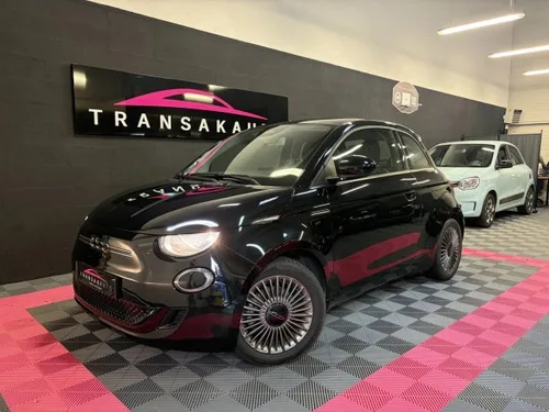 Fiat 500 500e 42 Kwh - 118ch Icone Toit panoramique Camera de recul CarPlay