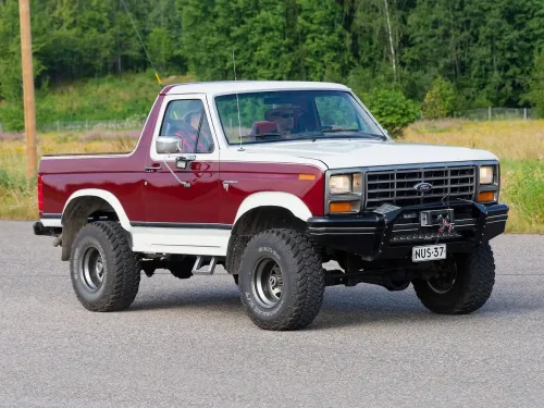 Ford Bronco