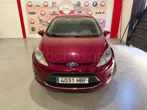 FORD Fiesta 1.4 Titanium