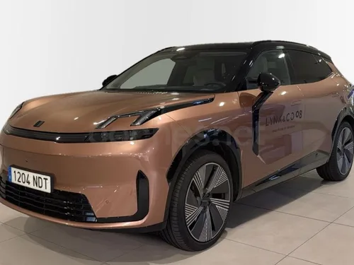 LYNK & CO 08 1.5 PHEV More