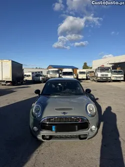 MINI Cooper Cooper SD