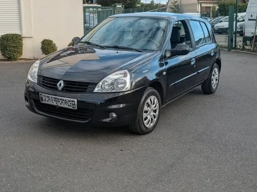 Renault Clio Campus 1.2 16v 75ch [URL masquée pour votre sécurité] 5p