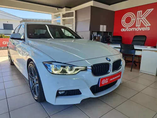 BMW 330e iPerformance Pack M Sedan